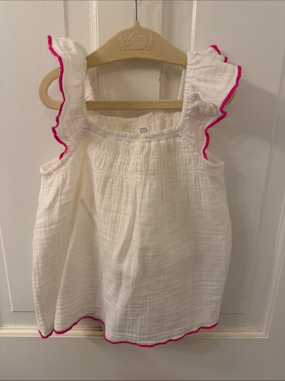 Gap Kids white sleeveless top